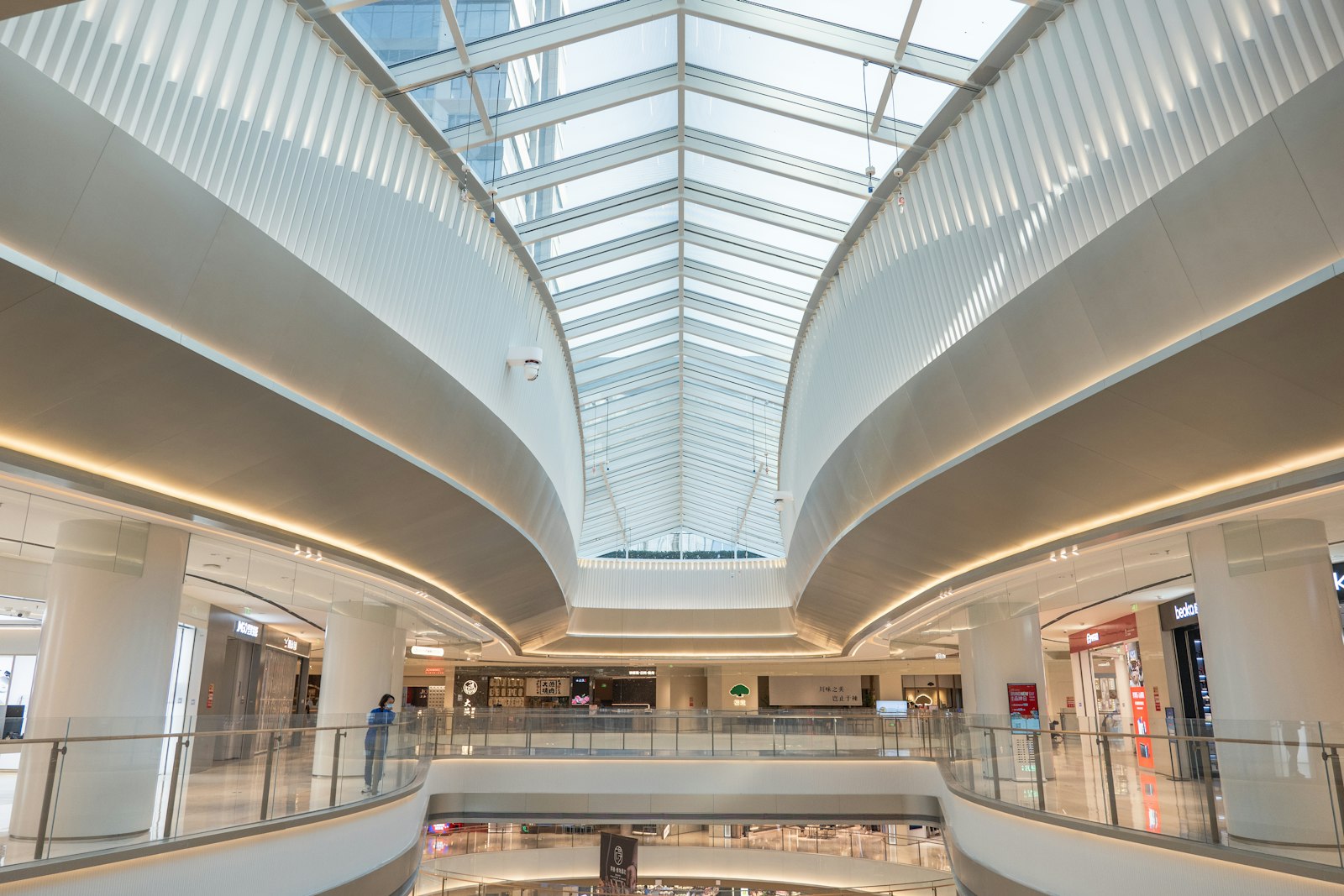 Crescent Mall - detal 1